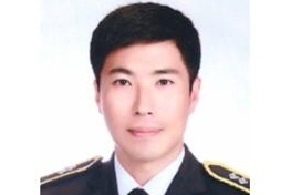 통영해양경찰서 박성건 경장  퇴근중 심폐소생술로 시민살려